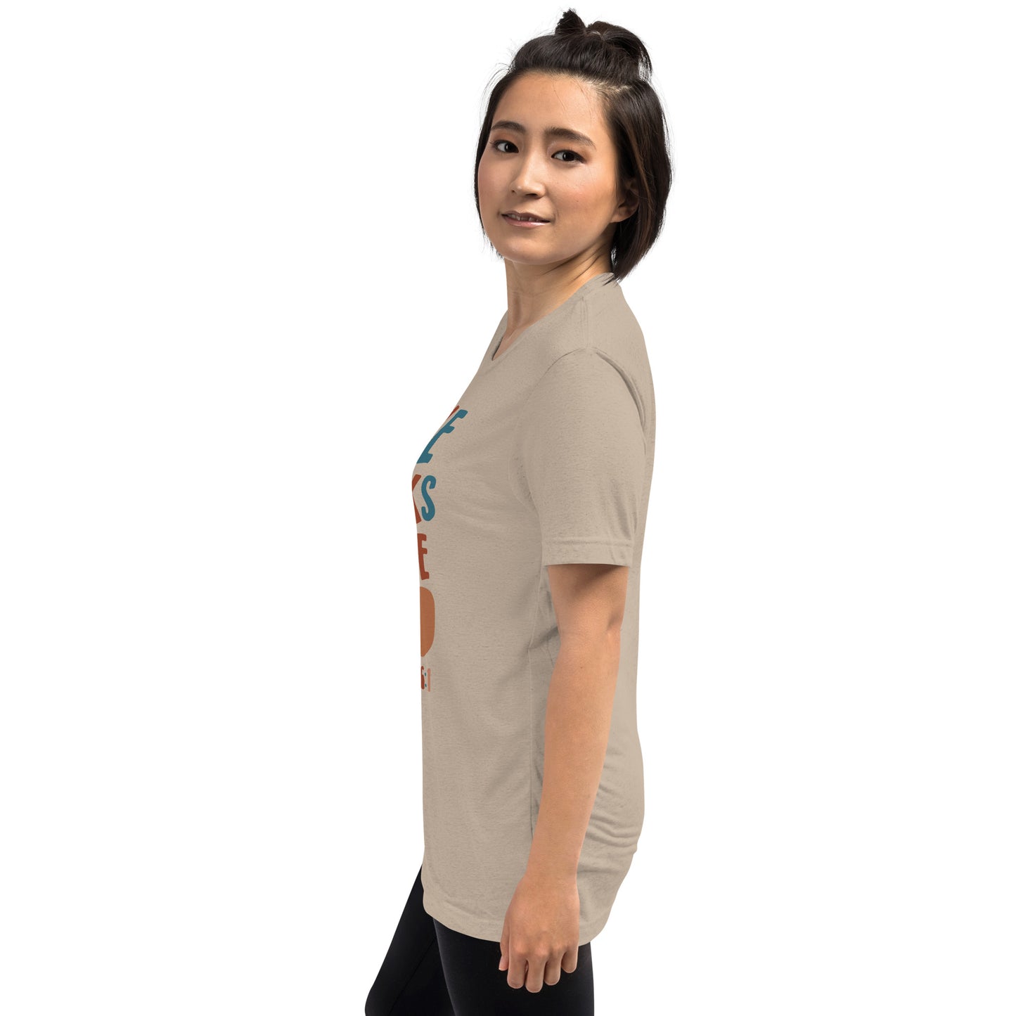 Give Thanks to the Lord Women's Triblend Short Sleeve T-shirt